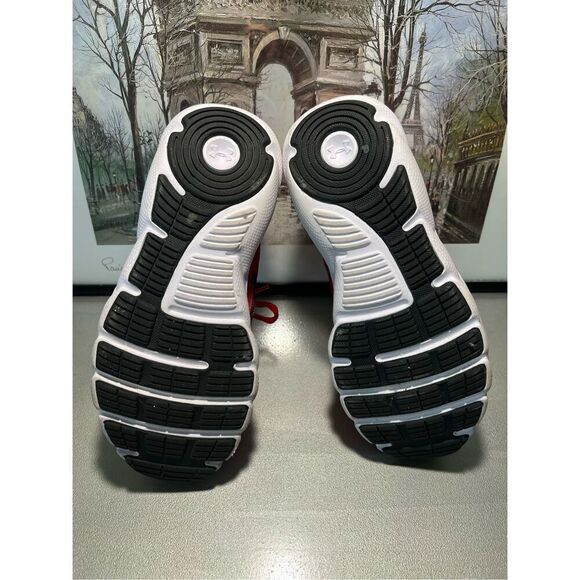 Under Armour Kids Assert Sneakers - Picture 10 of 10